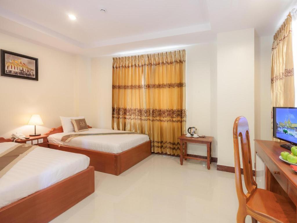 Kirirom Crystal Hotel Phnom Pen Exterior foto