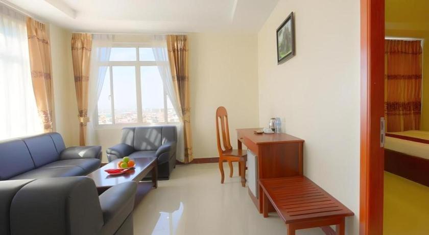 Kirirom Crystal Hotel Phnom Pen Exterior foto