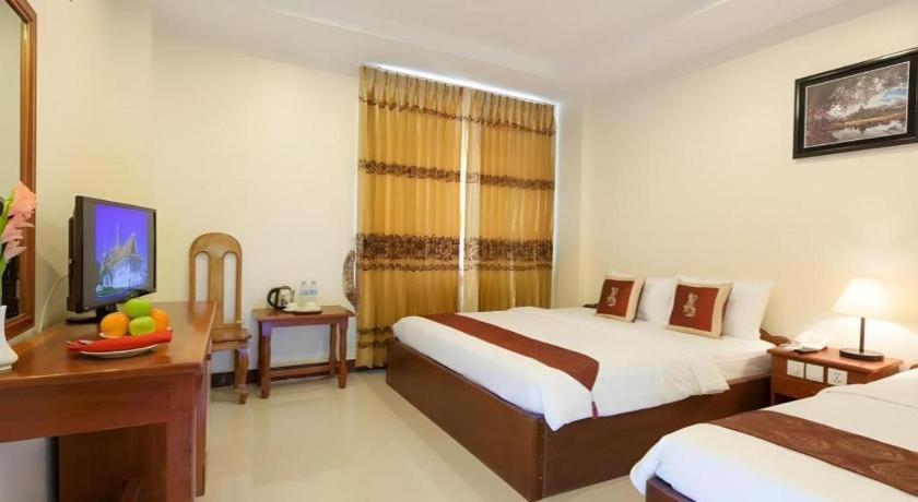 Kirirom Crystal Hotel Phnom Pen Exterior foto